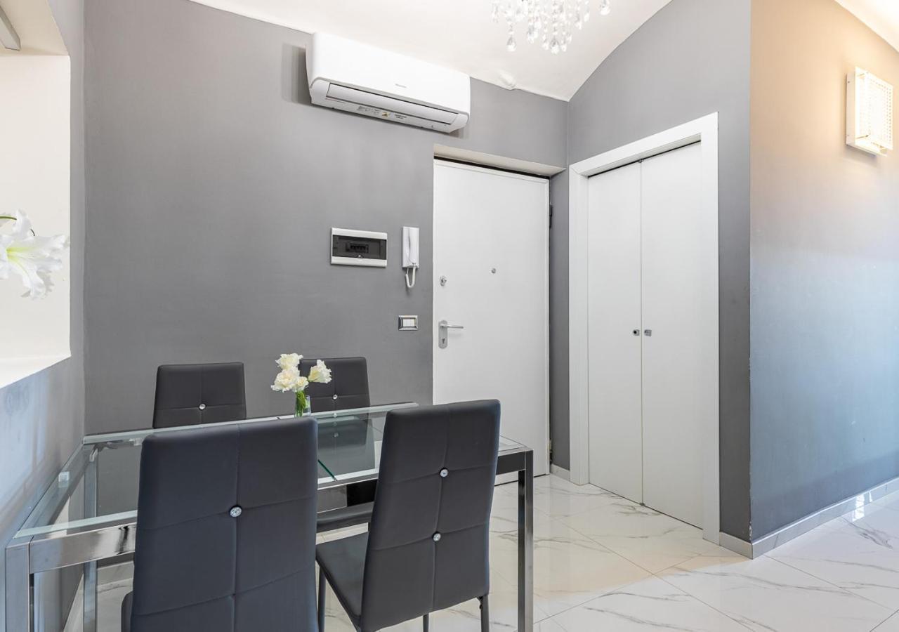 Elegant Suite - In Centro Portanuova Turin Extérieur photo