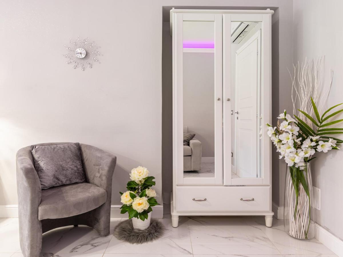 Elegant Suite - In Centro Portanuova Turin Extérieur photo